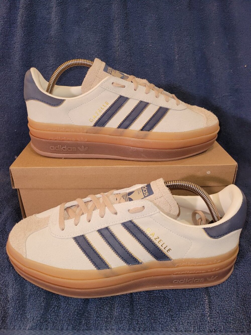 Adidas Gazelle Bold Women's Size 10 Cream Blue Tan Suede Sneakers JQ5126 (#2325)
